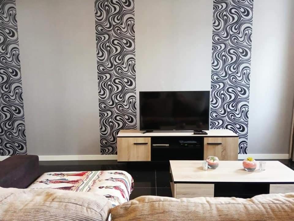 Mar House Apartments Прая Екстериор снимка